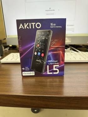Akito 783495152774 L5 Kosher Mp3 Player - 16gb Freezes