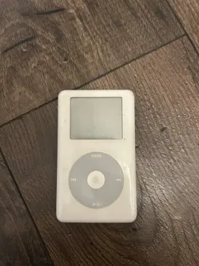 Apple 018908524603 Ipod Original 4th Gen 20gb Mp3 Player - White M9282ll/a
