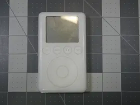 1040 Apple 3rd Gen White 15gb Ipod Mp3 Player For Parts Repair Does Not Power On Read