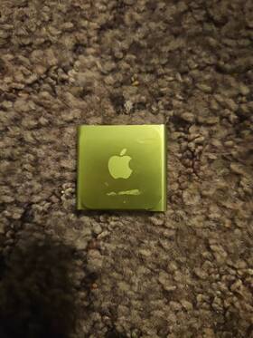 Apple 2385 Ipod Nano Model - For Parts Or Repair
