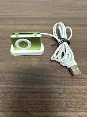 Apple 312843119437 Ipod A1204 Shuffle 2nd Generation Green 2gb Very Good 9e