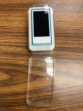Apple 616639938500 Ipod Nano 16gb Space Blue 7th Generation No Accessories. Works Great