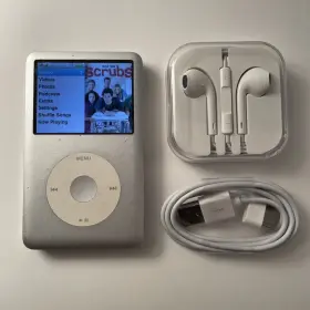Apple 642610559983 Ipod 160gb 7th Generation Silver Earbuds Usb Cable Bundled Condition B