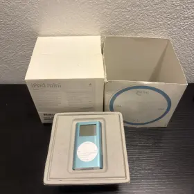 Apple 718908613672 Ipod Mini 1st Generation Blue 4 Gb New In Box Never Used Rare