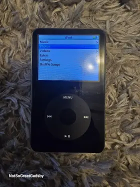 Apple 885909104666 Ipod A1136 30gb Classic 5th Generation Black - Ma446ll/a Works Great