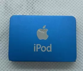Apple 885909185801 Ipod Shuffle 2nd Generation Blue 1 Gb Works Great