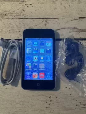 Apple 885909301874 Ipod Touch 3rd Generation Black 64 Gb Used Bundle