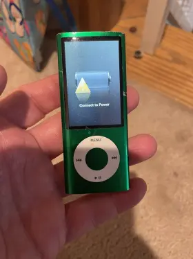 Apple 885909307876 Ipod Nano 5th Generation 8gb Green Needs New Battery Works Plugged In