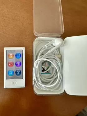 Apple 885909565399 Ipod Nano 7th Generation Silver 16gb Excellent Condition With Accessories
