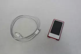 Apple 885909609345 Ipod Nano 7th Generation Red 16 Gb