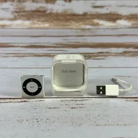 Apple 885909673223 Ipod Shuffle 4th Generation 2gb Silver A1373 Dead Battery