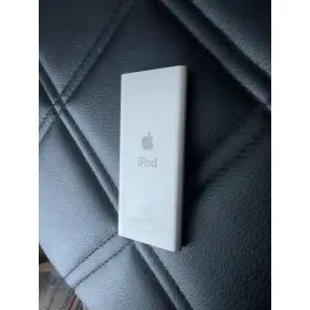 Apple 885909719909 Ipod Nano 7th Generation 4gb Silver - Used