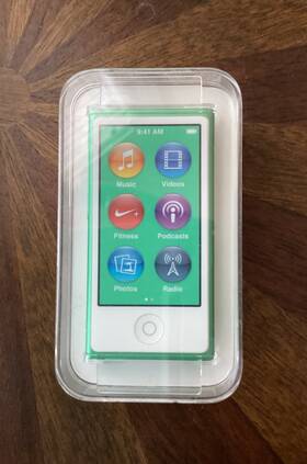 Apple 888462471756 New Factory Sealed Green Ipod Nano 7th Generation 16gb