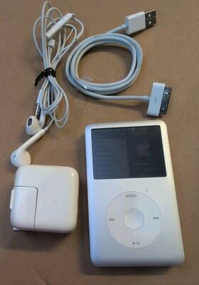 Apple 8k749671ymu Ipod Classic 6th Generation Silver 120 Gb A1238