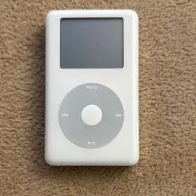 9925 Apple Ipod 40gb Silver Media Player 2004 Model Mpn