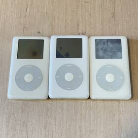 Apple A1059-mp102 Lot Of 3 Ipod Model-a1059/mp102 20-40gb Broken White For Parts/repair Read