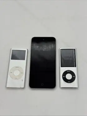 Apple A1199 A1421 A1285 3 Ipods A-1285 A-1199 A-1421 As Is For Parts Repair