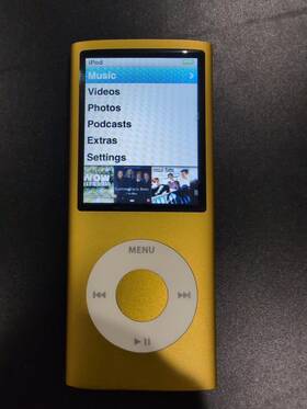 Apple A1285 Mb748ll Ipod Nano 4th Generation Mp3 8gb Gold Charging Cable Bundle