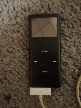 A199 Apple Ipod Nano 8gb Black Mp3 Player Tested And Working Vintage Collectable