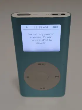 1051 Apple Ipod Model Blue