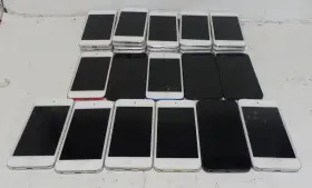 1574 Apple Ipod 2178 And 28pcs Sold As A Lot