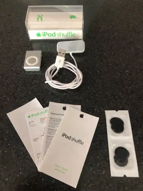 565ll Apple Ipod 565ll/a Shuffle 2nd Gen Silver 1 Gb A1204 Ma565ll/a - Works Well / Tested