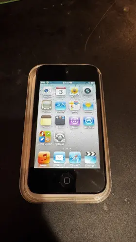 Apple Ipod 718550981167 Touch 4th Generation - 32gb Ios 4