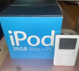 Apple Ipod 718908520192 3rd Gen A1040 Box For A 2004 4th Parts Only