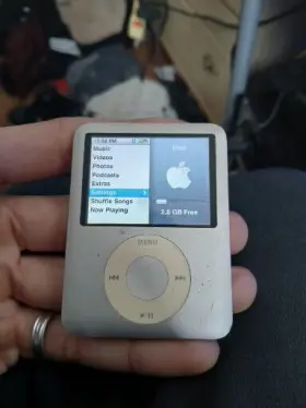7p736xasyop Apple Ipod Classic 4 Gb