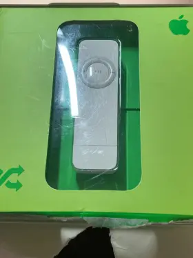 Apple Ipod 885909081868 Shuffle Stick 512mb 1st Generation White Bundle In Orig Box V. Good Cond