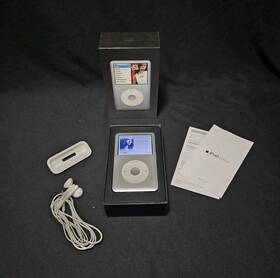 Apple Ipod 885909169269 Classic 80gb Silver A1238 With Original Box Tested Working