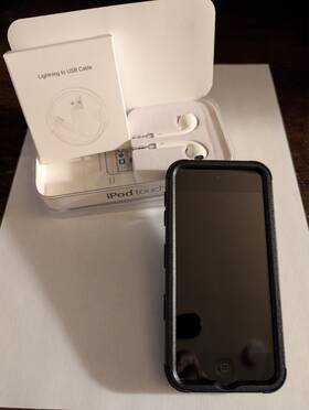 Apple Ipod 888462350624 Touch 6th Generation 16gb Gray Slightly Used