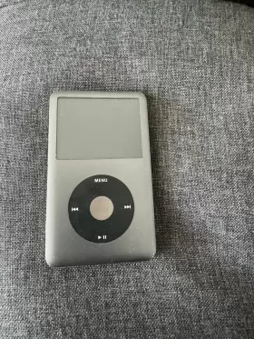 8l73570dymu Apple Ipod Classic Model A1238 160gb 7th Gen Untested For Parts/repairs