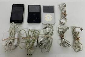 Apple Ipod A1288 A1238 A1136 Lot Of 3 Classic Video 5th Gen 30gb 80gb 8gb