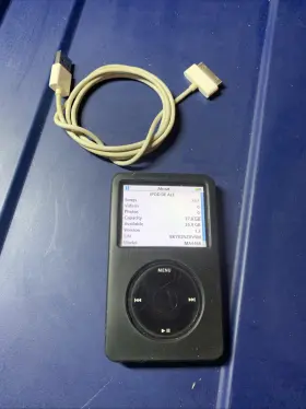 A446ll Apple Ipod 30gb Black 2007 Ma446ll Heavy Use As Is Only Battery Life