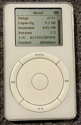 Apple Ipod M8740 Classic 2nd Generation - 10gb M8740/a Great Cond