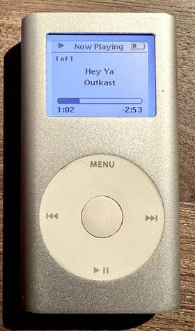 Apple Ipod M9800 Mini 4gb Silver 2nd Generation Tested And Working