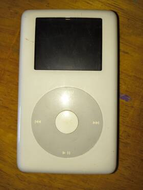 Apple Ipod Ma079fd/a Classic 20gb A1099 - White