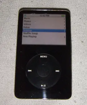 Ma446 Apple Ipod Classic 5th Gen 30gb Digital Media Mp3 Player Black. Works Great