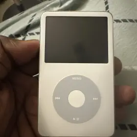 Ma450fd Apple Ipod Classic 5th Gen Video 60gb A1136 - White