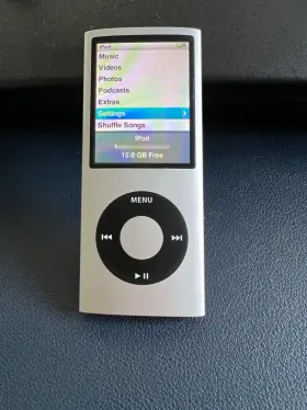 Mb903 Apple Ipod Mb903/lla Nano 4th Gen / Silver 16gb Model A1285 Mint Original Owner