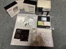 Apple Ipod Pa447ll/a Openbox Heraeus Edition A1136 5.5 Generation 30gb Black With Dock Kit