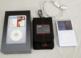 Pb029ll Apple Ipod Pb029ll/a Classic 80gb Silver A1238 With Box