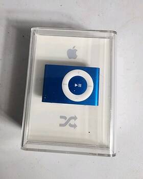 Apple Ipod Pb813ll/a 1gb Shuffle 2nd Generation Blue