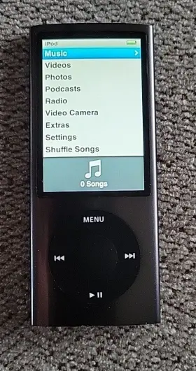 Pc031ll Apple Ipod Model Nano 4th Generation 8gb With Docking Station And Power Cord