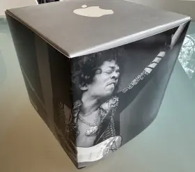M8709b Apple M8709b/a Ipod 1st Generation 10gb - Collectorsft Jimi Hendrix Edition In Box Used