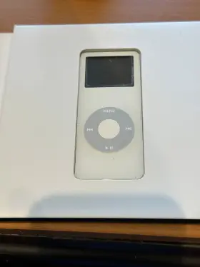 Ma005 Apple Ipod Nano 1st Generation 4gb Powers On But Dial Isnftt Working