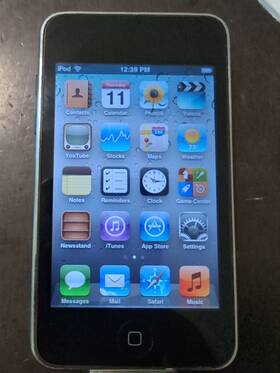 Apple Mc008j Vintage Ipod Touch 3rd Generation Version 5.1.1 32 Gb Works