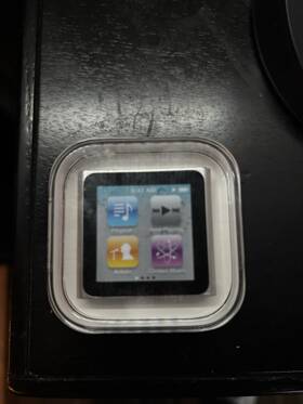 Apple Mc525zd/a Ipod Nano 6th Generation Silver 8gb New Sealed