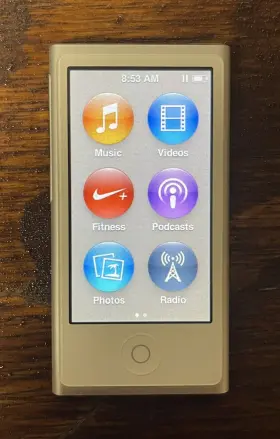 Md480e Apple Ipod Nano 7th Generation Silver 16gb